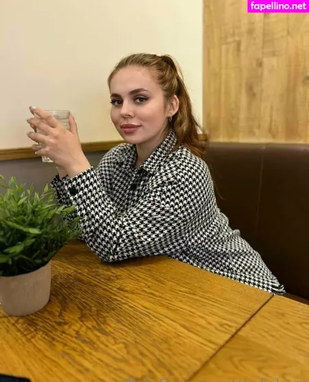 Skyli Kerr OnlyFans Thumbnail #CKeM10coVn