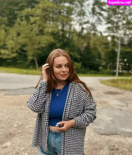 Skyli Kerr OnlyFans Thumbnail #EX9H6rw890