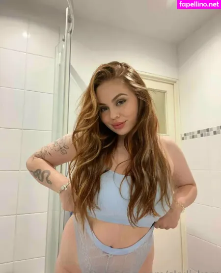 Skyli Kerr OnlyFans Thumbnail #G7E6A3zcJt