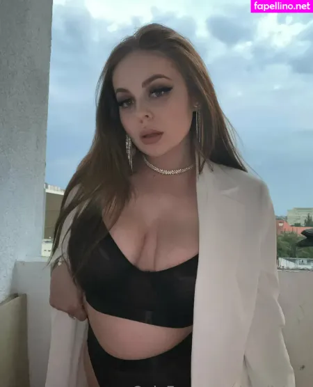 Skyli Kerr OnlyFans Thumbnail #Kn1n35HSRG