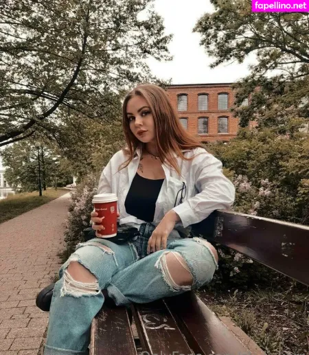 Skyli Kerr OnlyFans Thumbnail #WFN4nO66Tw