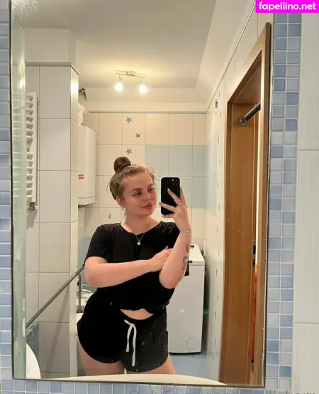 Skyli Kerr OnlyFans Thumbnail #aq6EYtQmrF