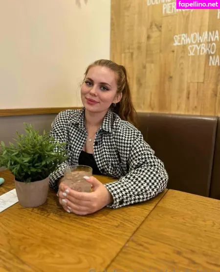 Skyli Kerr OnlyFans Thumbnail #iPlGpHkjSn