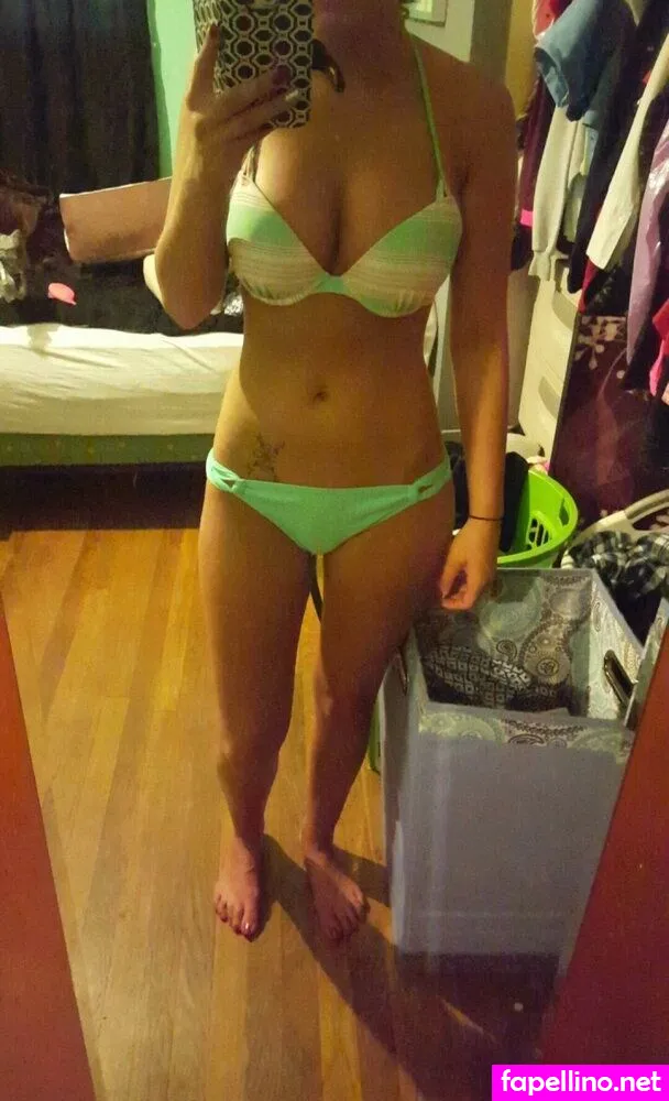 ssskylynng Nude Leaked OnlyFans Photo #4vSRA0kLwR