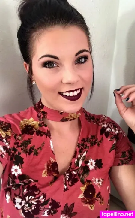 Skylynn Greene OnlyFans Thumbnail #Wjdn8AcFql