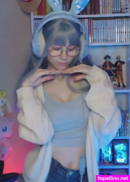 Skymi Chan OnlyFans Thumbnail #5CiEDxtOBK