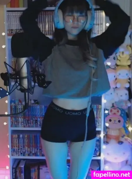 Skymi Chan OnlyFans Thumbnail #dg8yktcw2d
