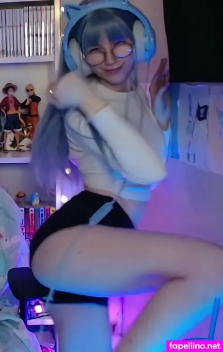 Skymi Chan OnlyFans Thumbnail #wDCNI9F4gs