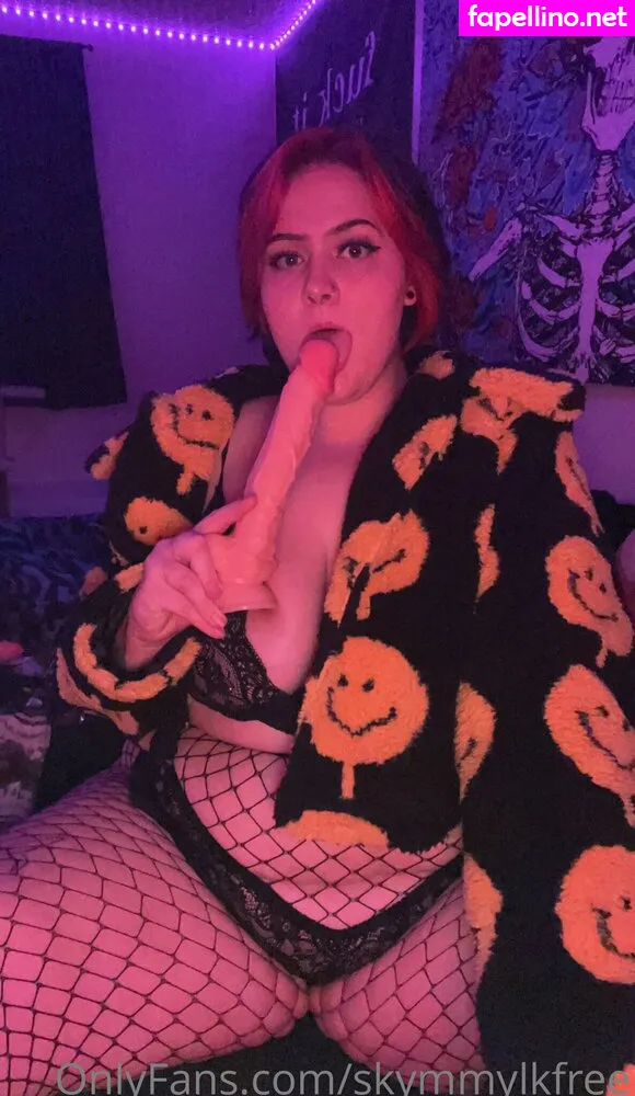 jez132219, skymmylkfree Nude Leaked OnlyFans Photo #4zLfbEMrHH