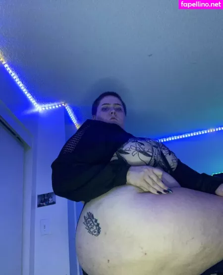 Skymmylkfree OnlyFans Thumbnail #r43RUyjUHV