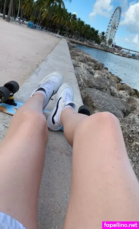 Skyrierose OnlyFans Thumbnail #bJzjIa47EQ