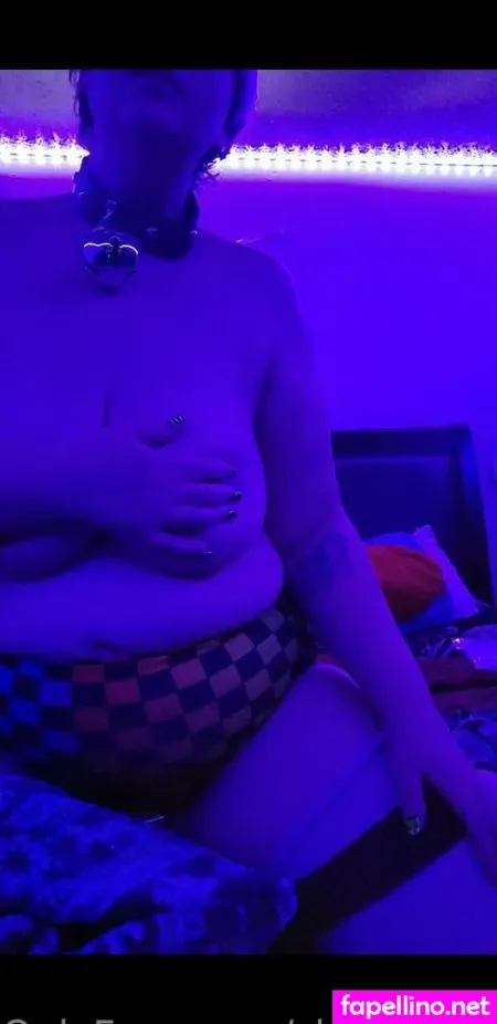 Skyviciousfree OnlyFans Thumbnail #ywtLbqIYvP