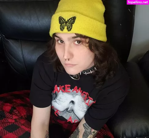 Skyyshark OnlyFans Thumbnail #8akqSAsCq3