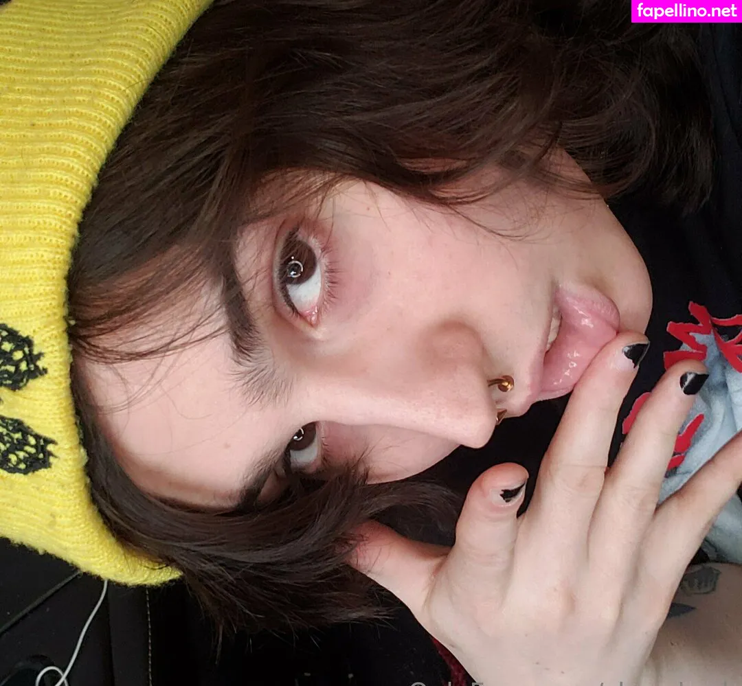 skyyshark, snarky_shark14 Nude Leaked OnlyFans Photo #NXeodElKL1