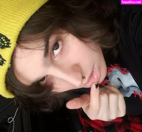 Skyyshark OnlyFans Thumbnail #bS6gnsAbEg