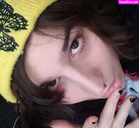 Skyyshark OnlyFans Thumbnail #jBhSKpmFLr