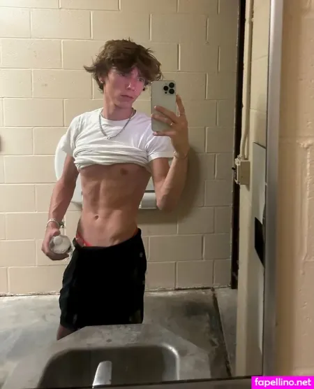 Sl1mshady7 OnlyFans Thumbnail #eKKinTJsQM