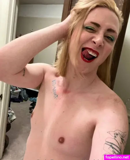 Slashion Model OnlyFans Thumbnail #9Rmky2wdJu