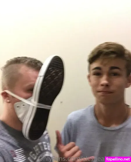 Slcsneakerlicker OnlyFans Thumbnail #75U7vkUHVr