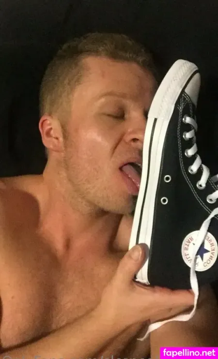 Slcsneakerlicker OnlyFans Thumbnail #7YnNLR0A9B