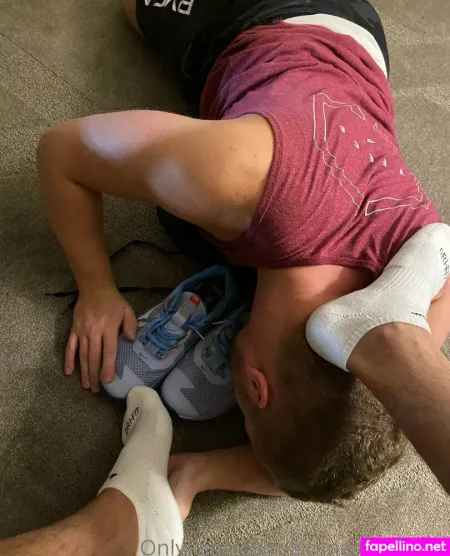 Slcsneakerlicker OnlyFans Thumbnail #t9mlTIcmcN