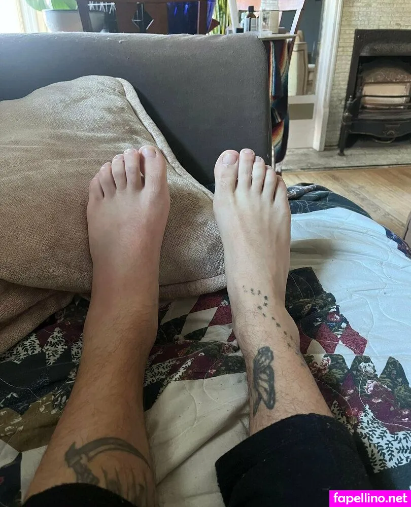 halfields_, sle33pysuccubus Nude Leaked OnlyFans Photo #2gFSUNFGe6