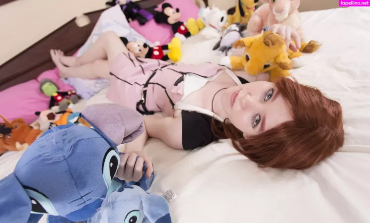 Sleeping Queen OnlyFans Thumbnail #CIx2yku4UH