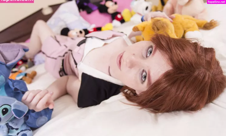 Sleeping Queen OnlyFans Thumbnail #majy9dJYUI