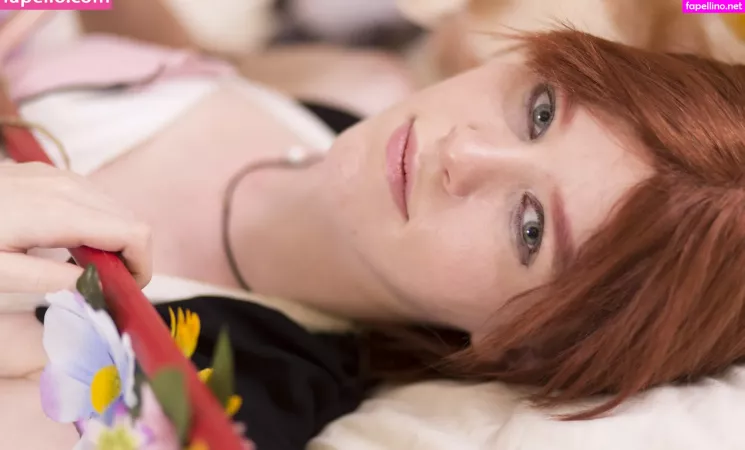 Sleeping Queen OnlyFans Thumbnail #u1hjCdA4H1