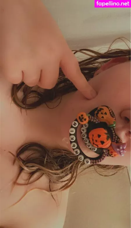 Sleepy Hneybee OnlyFans Thumbnail #COvTYw4nwn