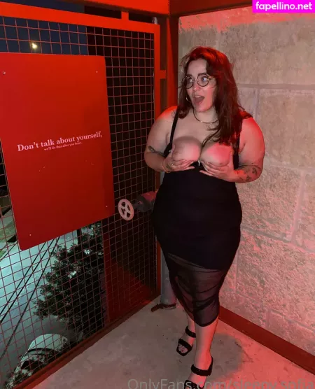 Sleepy Sofia OnlyFans Thumbnail #Q7No2fkUwf