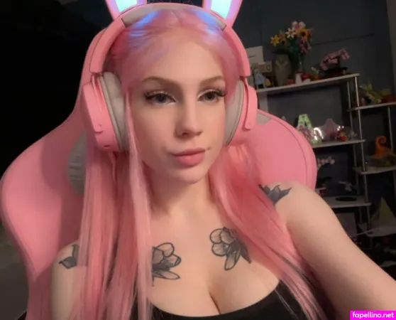 Sleepy Stargirl photo