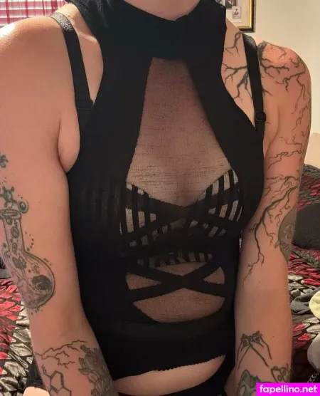 Sleepyshadowbunnyyy OnlyFans Thumbnail #el5oxINNNp