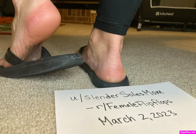 Slendersolesmom OnlyFans Thumbnail #KeXioDHJwG