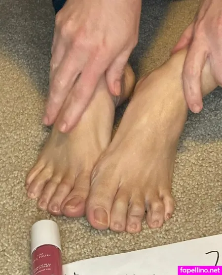 Slendersolesmom OnlyFans Thumbnail #ZFGh6QEesp