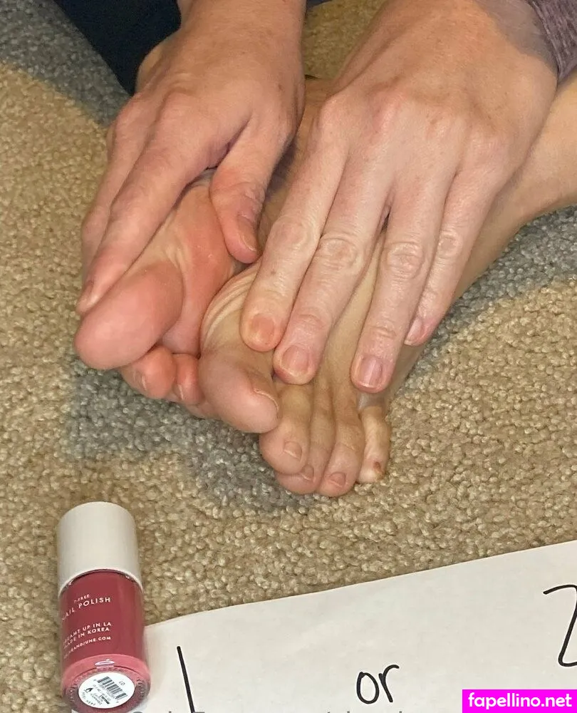 slamminsalmon82, slendersolesmom Nude Leaked OnlyFans Photo #eWDaStTmEL