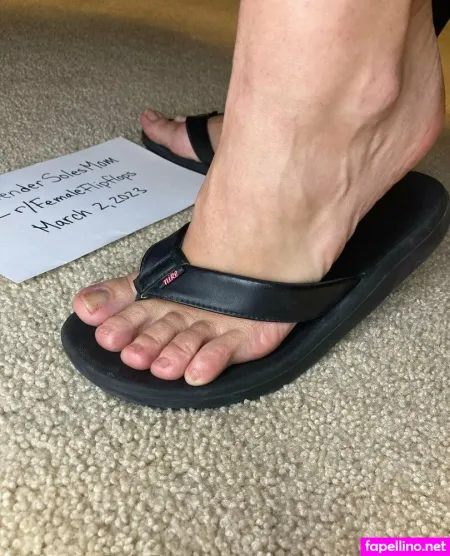 Slendersolesmom OnlyFans Thumbnail #tKvoVhKGz2