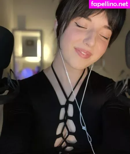 Slight Sounds Asmr OnlyFans Thumbnail #nohu7ZVrqs
