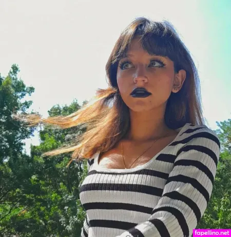 Slimhailey OnlyFans Thumbnail #sDUq12eOSU