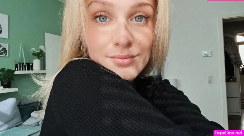 Slimladysashka OnlyFans Thumbnail #Pgyr5QJWlU