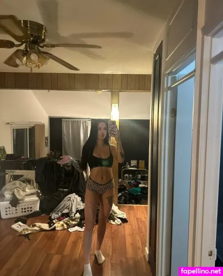 Slimpeachhy OnlyFans Thumbnail #k7SugmjGvx