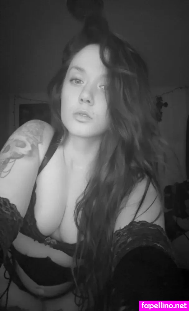 slimthick95, slimthickemo95 Nude Leaked OnlyFans Photo #PtbkGg2BlH