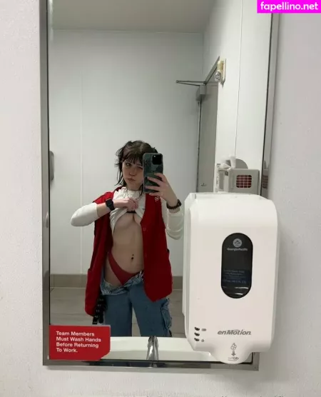 Slimysaladfingers 1 OnlyFans Thumbnail #wQo0oPO8Hp