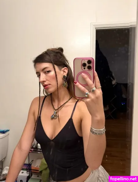Slugwifey OnlyFans Thumbnail #Rs1DCO56wB