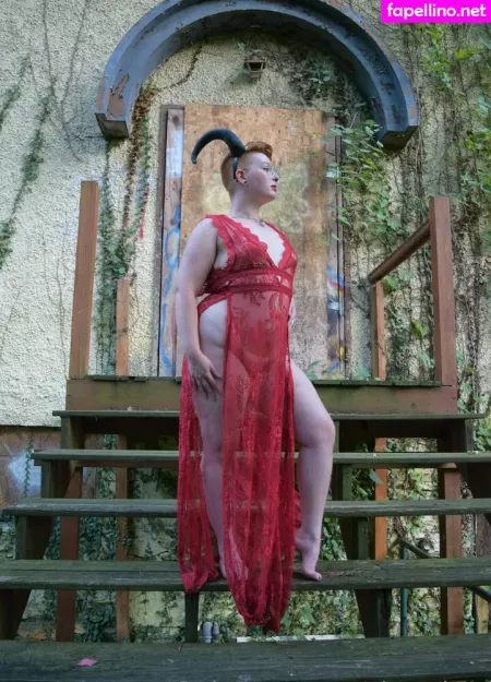 Sluttubus OnlyFans Thumbnail #HRZpd3jaW2