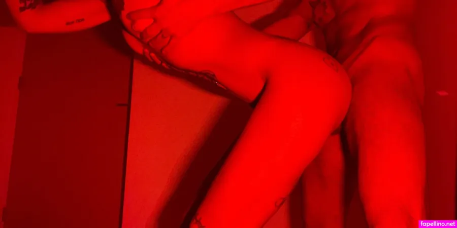 Sluttyforcommunism Main Profile Photo