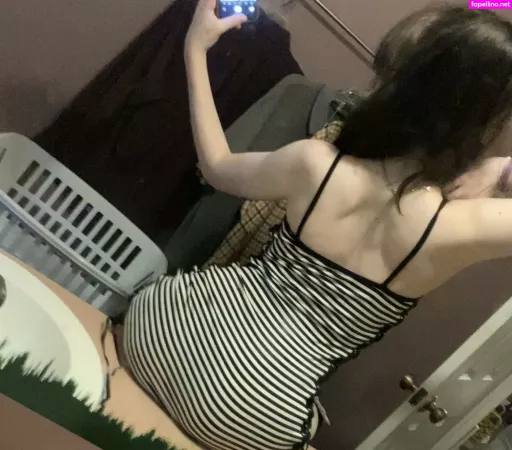 Sluttylilypad OnlyFans Thumbnail #oIssD9zwp2