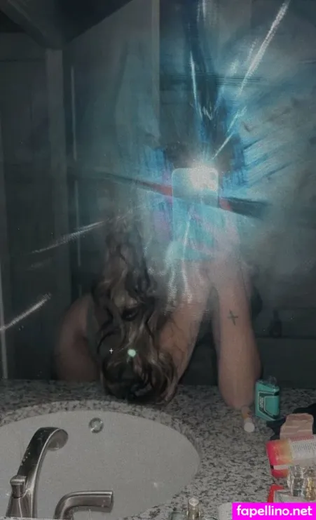 Sluttyshy Main Profile Photo