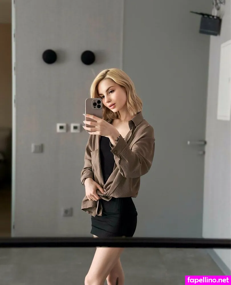 silys_karina, sly_karina Nude Leaked OnlyFans Photo #33SpFbur8I