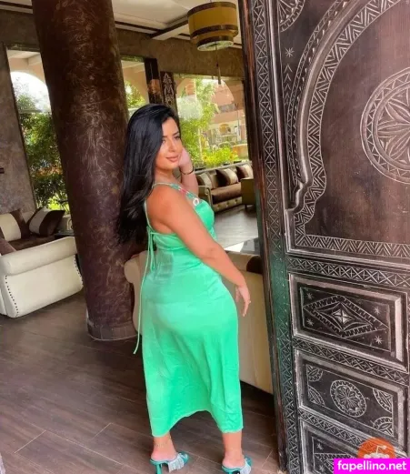 Smahane Rakib OnlyFans Thumbnail #4m988QLM9c